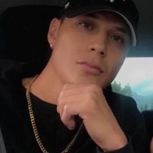 Meet your Posher, Troy